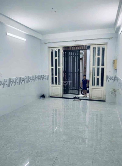 NHÀ RỘNG MỚI, PHÚ NHUẬN, 48m2, 1 TRỆT 1 LẦU, 1 LỬNG ở gd và làm việc