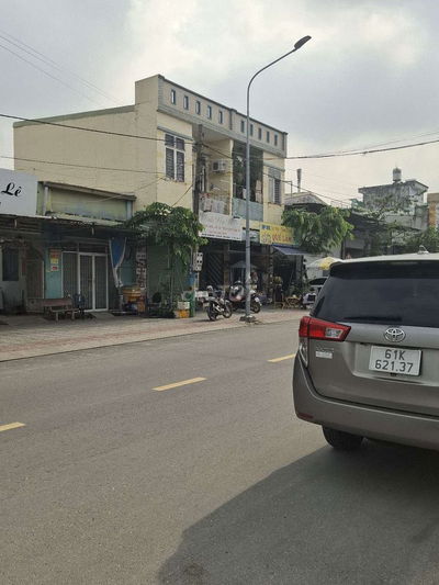 Gấpgấp lắm ạ hạ mạnh 1Ty từ 11,9 ty còn 10,9 ty A/c phải nhanh ạ