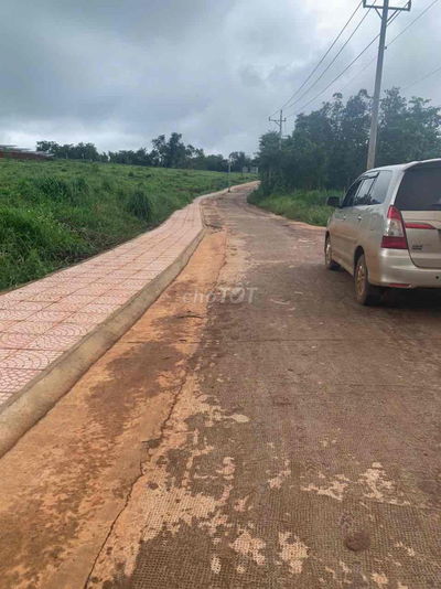 bán lỗ 390 triệu. Thôn 8 xã ĐứcLiễu