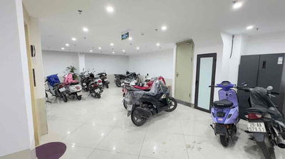 Tài Chính Nhỉnh 25 tỷ Toà Căn Hộ DV Cầu Giấy Thang Máy, Full Nội Thất