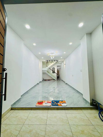 Bán nhà Nguyễn Tri Phương P4 Quận 10 45m2 4 tầng, 7PN chỉ 9,6 tỷ.