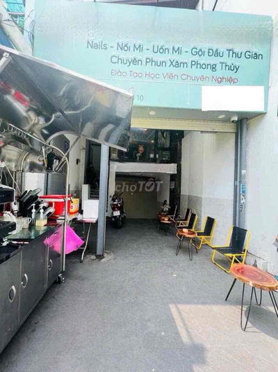 Mặt bằng sân + phòng lạnh ~50m2 ở Bà Hạt Q10 cafe + nails,shop hoa, VP