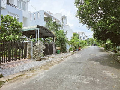 Biệc thự kdc gia hoà sieu vip 252m2 4tầng.ngang8m MT đường 6 P.long q9