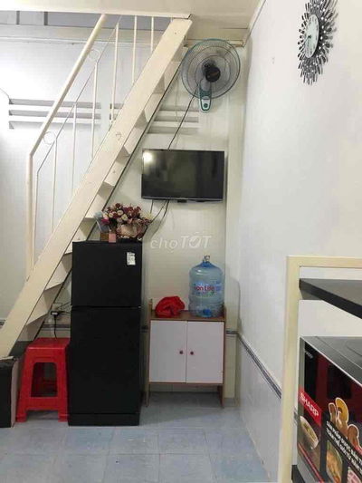 CHO THUÊ NHÀ NGAY SÁT PHỐ ẨM THỰC PHAN XÍCH LONG