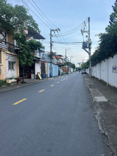 Dãy trọ 5p hẻm xe hơi, không QH, có dòng tiền liền,Trường Thọ, Thủ Đức