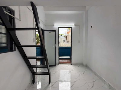 Duplex Ban Công Riêng, 25m2 ở P1 Bình Thạnh Giáp Q1 và Phú Nhuận