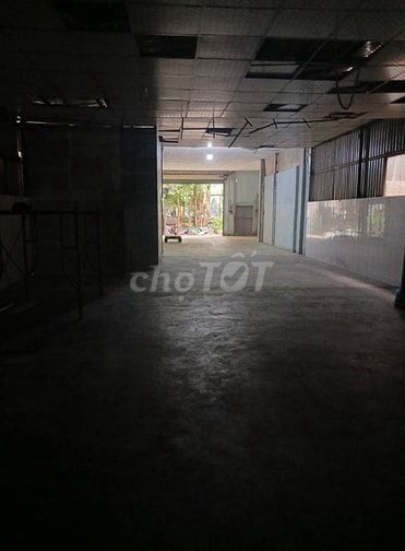 Cho thuê kho xưởng - DT 200m2, giá 15tr/th- Bình Tân