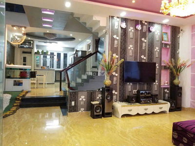 Cho thuê Biệt thự 4 tầng kiệt ô tô đường Trương Chí Cương