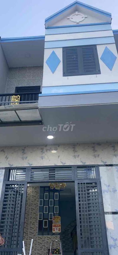 cho thuê nguyên căn nhà 1 trệt 1 lầu yên tĩnh .thoáng mát