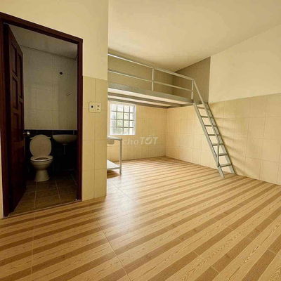 phòng mới xây, ngay cầu Tham Lương, Trường Chinh