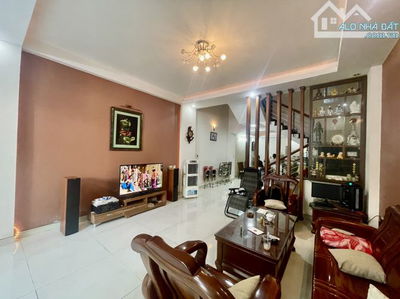 SỤP HẦM! MẶT PHỐ ĐƯỜNG 7.5M HÀN THUYÊN – 4 TẦNG 4 MÊ, NHÀ MỚI Ở NGAY – CHỈ NHỈNH 9 TỶ TL