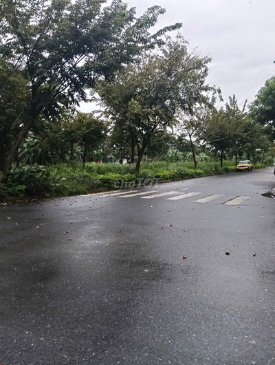 BÁN NHÀ 2 TẦNG LỬNG VIP TRƯỚC CÔNG VIÊN HOÀ XUÂN,ĐÀ NẴNG