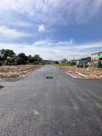 CHỦ gởi bán lô đất 70m2 p. bửu hoà,5,3x13=70m2, thổ cư 100%,sổ riêng