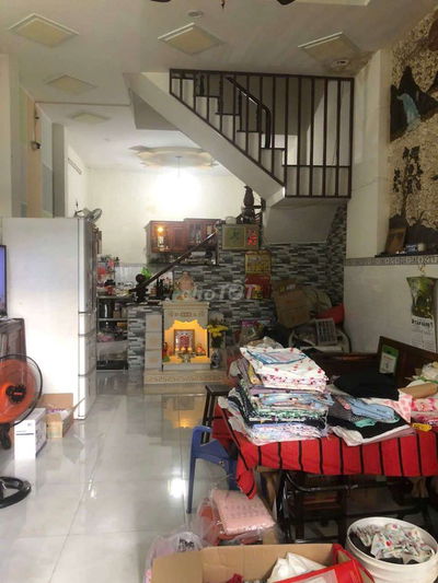Bán nhà 4 tầng 1 sẹc Lê Văn Quới