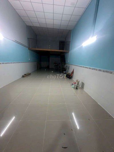 Cho thủe nhà phù hợp vừa ở vừa làm kho kdc lê phong tân bình