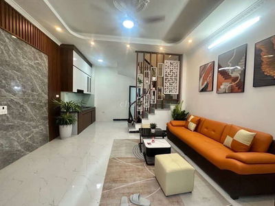 NHÀ ĐẸP LONG LANH BÁT KHỐI, 33M2, 5 TẦNG, Ô TÔ ĐỖ CỔNG, 5.5 TỶ