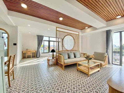CĂN HỘ BAN CÔNG CAO CẤP NGAY GIỮA TRUNG TÂM QUẬN 10 TÔ HIẾN THÀNH