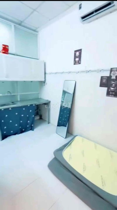 BAN CÔNG 20m2 hẻm xe hơi NGUYỄN TRI PHƯƠNG Q10