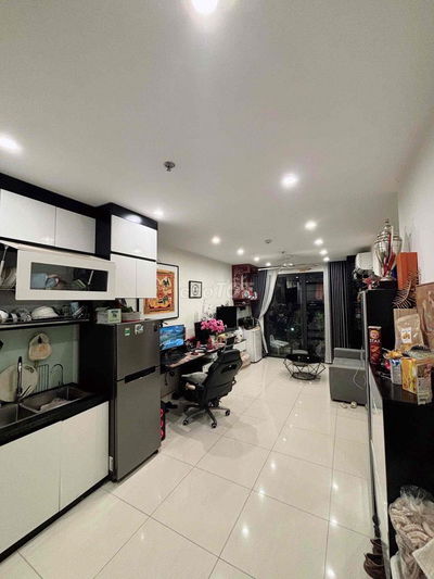 bán căn 2N1W 55m2 bên Vinhomes Smart City, giá *** thị trường