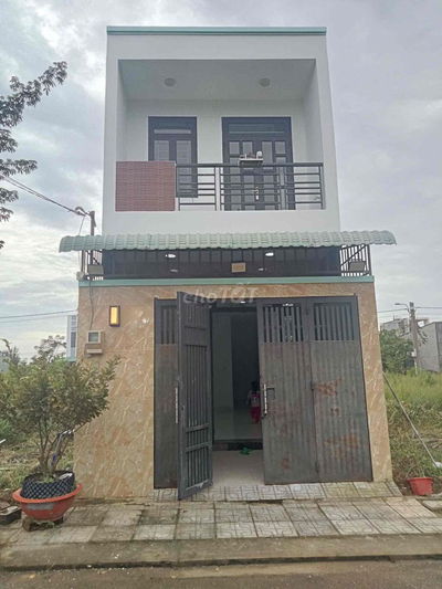 BÁN GẤP NHÀ 1 TRỆT 1 LẦU 3PN 2 WC, 56M2 HXH ĐS 8, LONG PHƯỚC Q9