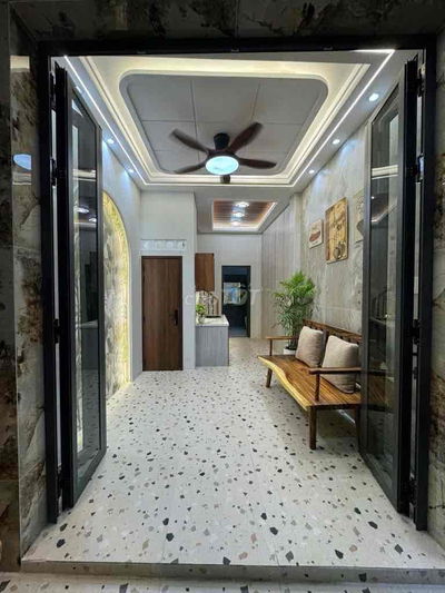 nhà uyên ương, tuy 1 mà 2 đường phạm văn chí phường bình tây