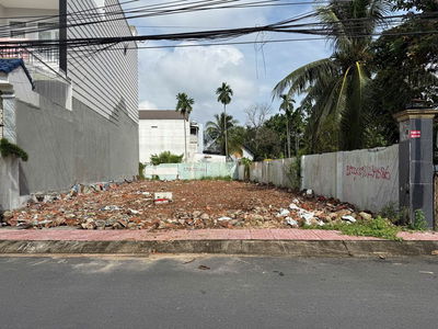 miếng đất kế chợ cần bán nhanh giá chỉ 650TR