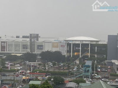 Nhà Cổ Linh Long Biên Đối Diện AEON DT.35m Ngõ ôtô Giá Nhỉnh 6 Tỷ Nhà Bên Đang Bán 8 Tỷ ồi