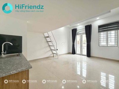 DUPLEX BAN CÔNG FULL NỘI THẤT NGAY CÔNG VIÊN LÀNG HOA,TRUNG TÂM GV