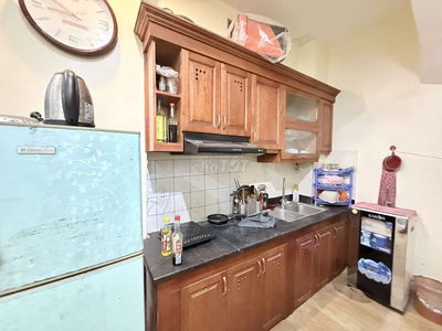 Bán nhà dân xây 35m.3 pn.giá 7.5 tỷ