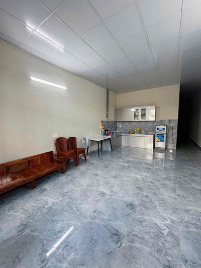 Nhà mới full nội thất giá rẻ khu dân cư an ninh tốt