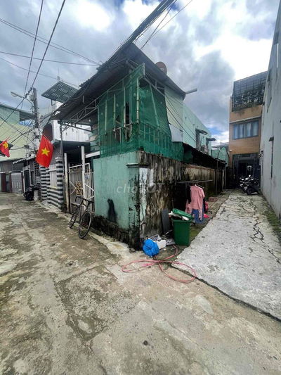 bán nhà kiệt tôn đản