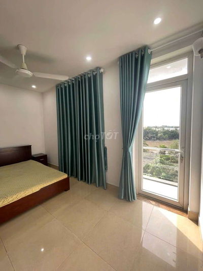 Biệt thự KDC Giáo Viên Lê Hồng Phong, Đường Đào Sư Tích