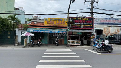 Cho thuê mặt bằng kinh doanh mặt tiền ngã 3 mũi tàu sầm uất