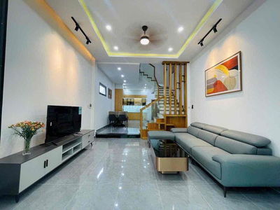 Cần bán nhà 4 tầng đầu kiệt đường Hoàng Hoa Thám