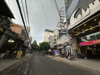 Mặt tiền kinh doanh nhánh Lê Đức Thọ - Dương Quảng hàm, dt 4x17m