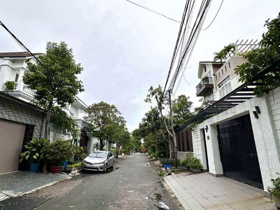 BÁN NHÀ BIỆT THỰ HẺM XE HƠI PHẠM VĂN ĐỒNG- GẦN GIGAMALL THỦ ĐỨC -208M2