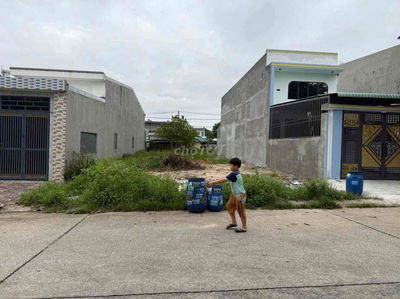 Bán lô đất 150m2 có sổ, dân đông, sát KCN Mỹ Phước, Bến Cát, Bình Duon