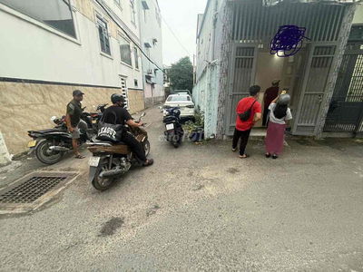 CHO THUÊ NHÀ MT HẺM GIÁ RẺ VỪA Ở VỪA KD HẺM XE TẢI