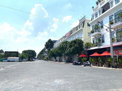 CẦN BÁN GẤP TRỤC CHÍNH THIÊN PHÚ