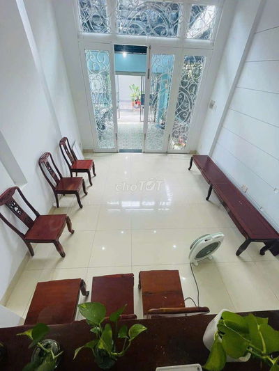 NHÀ ĐẸP LUNG LINH 1TRỆT 3LẦU 3PN 4WC, SÂN ĐẬU OTO, ĐƯỜNG 11 LINH XUÂN