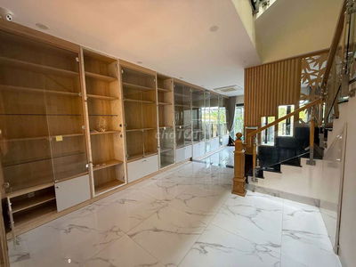 Nhà giá ngộp cần bán nhanh(khu đô thị đông tăng long)