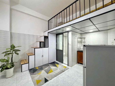 Phòng Gác Lửng Full Tiện Nghi Ngay Phan Xích Long PN