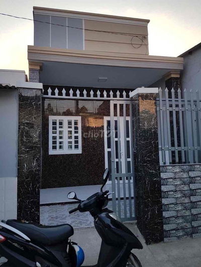 cho thuê nhà nguyên căn 2 p ngủ P thống nhất hẻm 3 gác vào ở ngay