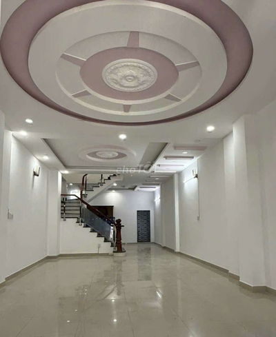 Cho thuê nhà 3 tầng đường 35 HBC 11,5tr/tháng