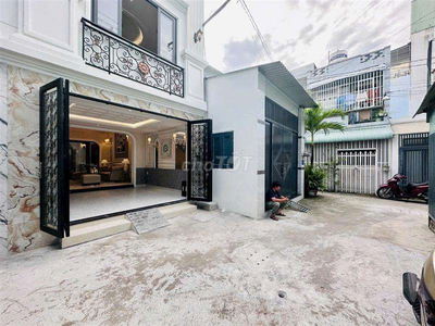 NÓNG GIẢM 400TR - NHÀ MỚI NGANG 5.5 64m2 - HXH QUANG TRUNG CHỈ 7.XT