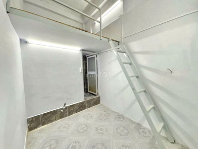 Khai Trương Phòng Gác Giá Rẻ Gần Vạn Hạnh Mall