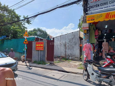 Bán nhà MẶT TIỀN  cổng CHÙA HOẰNG PHẮP giá CỰC RẺ