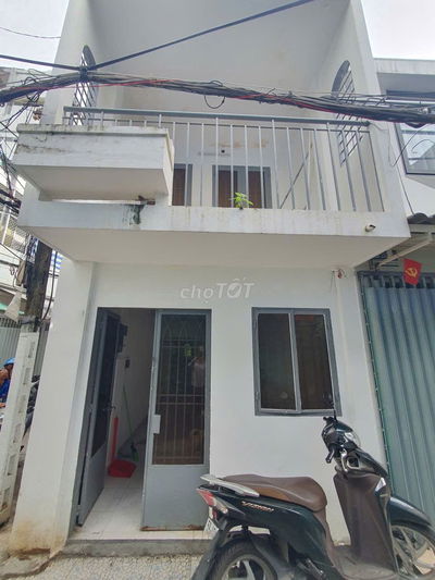 🏠💎🏠 Nhà đường Nguyễn Tri Phương, 2 phòng ngủ, hẻm 4m, khu an ninh.