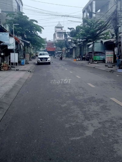 Nhà em bể nợ bán gấp dãy trọ chính chủ không qua trung gian