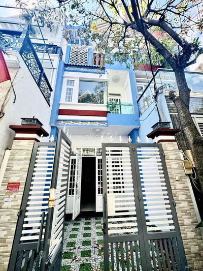 Nhà Đẹp 3 Tầng - Hẻm Xe Tải 6M - Q.Bình Tân - Nhỉnh 5 Tỷ ( TL )